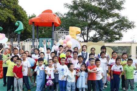 關(guān)愛職工子女，歡度六一